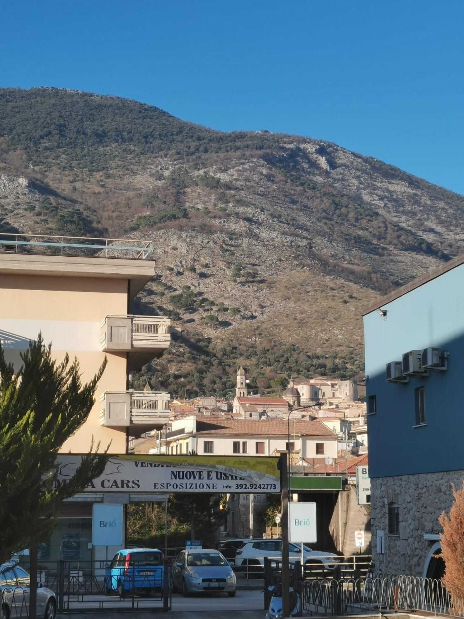 Domus Lineker Lägenhet Venafro Exteriör bild